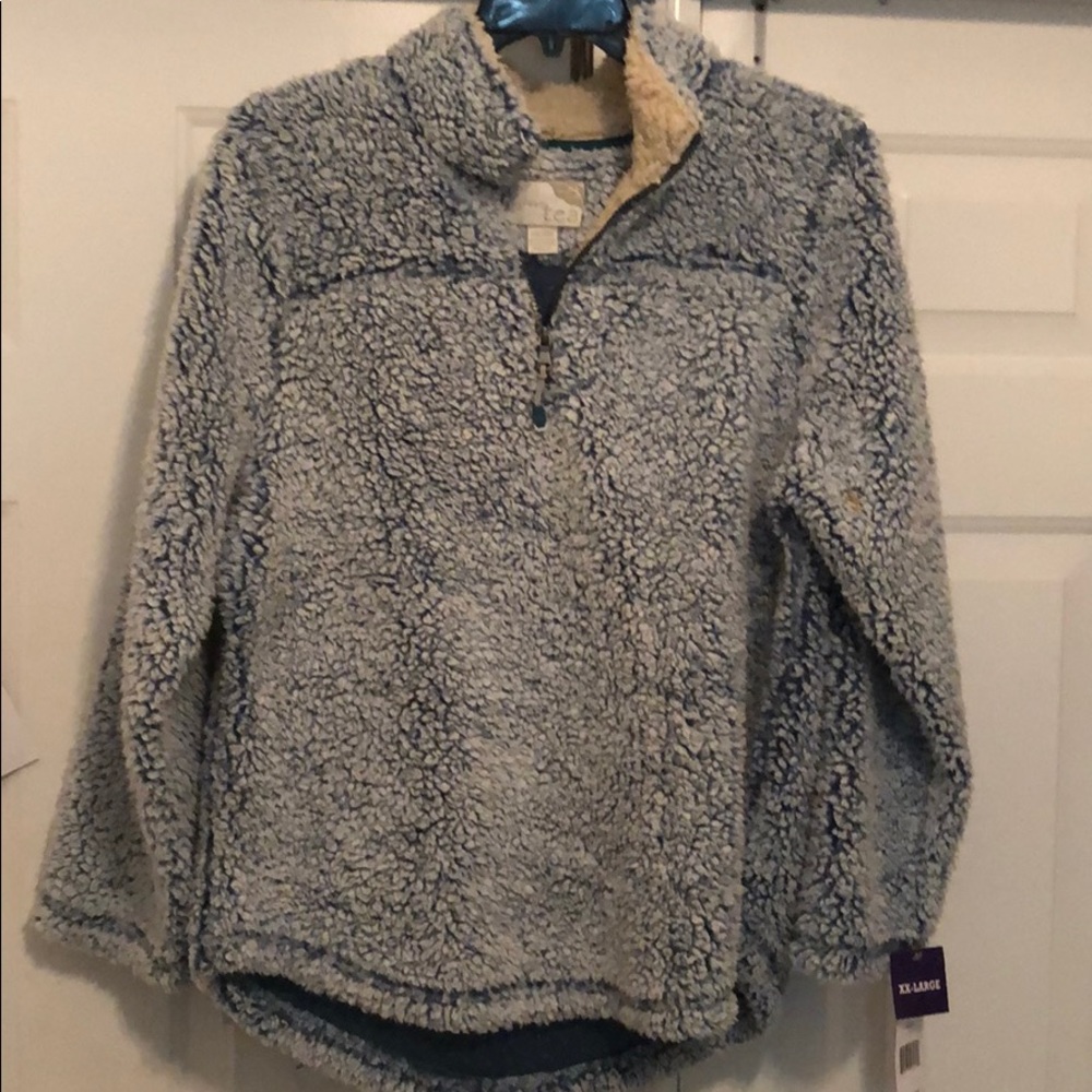 Sherpa type sweatshirt aqua color